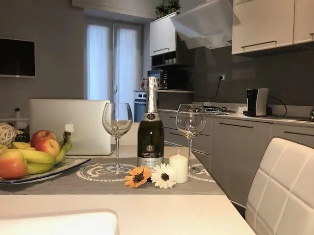 Lägenhet Marina & Verbania